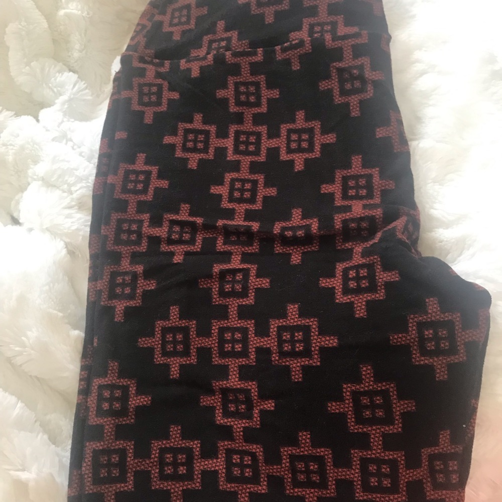 Nwot Lularoe leggings os